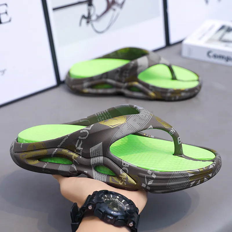 Budding Bear Flip Flops Men-11
