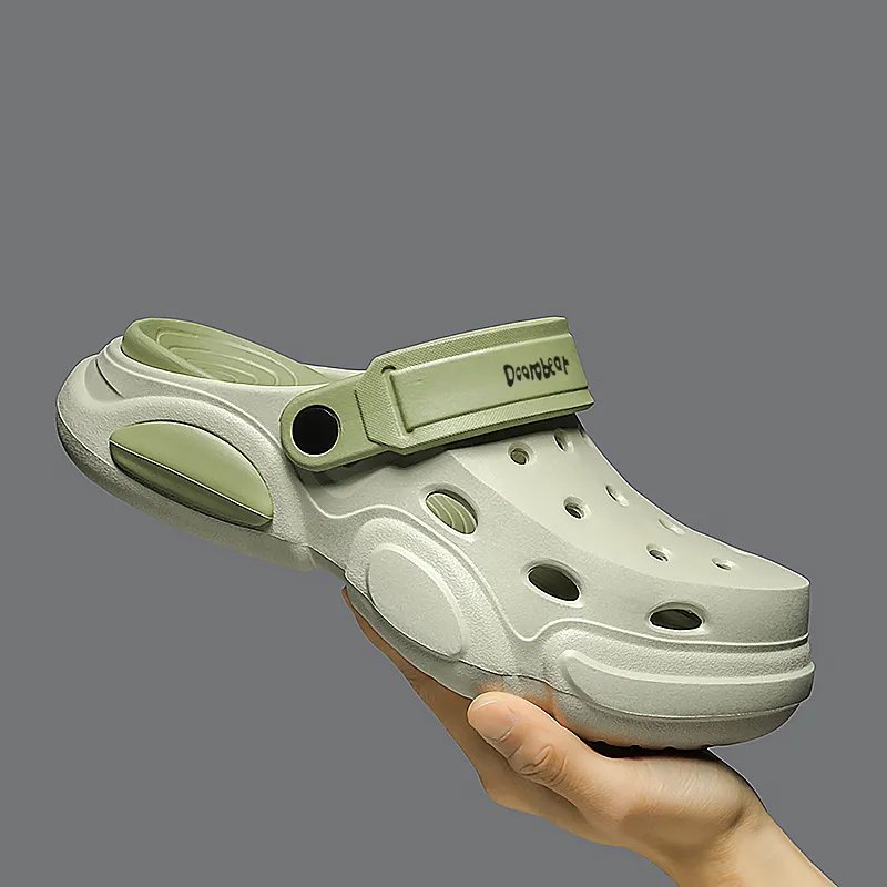 Budding Bear Clogs Men-7