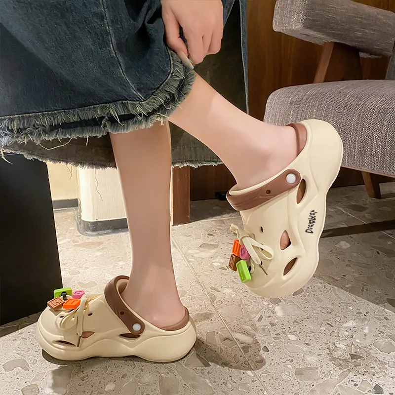 Budding Bear Clogs Women's-4