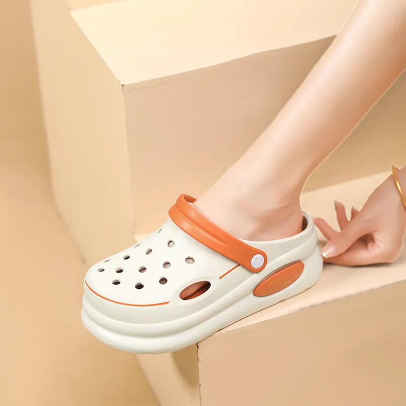 Budding Bear Clogs Women's-3