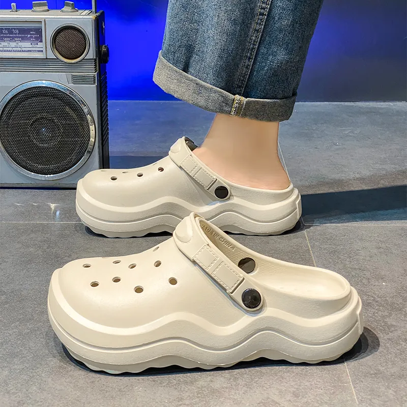 Budding Bear Clogs Unisex-9