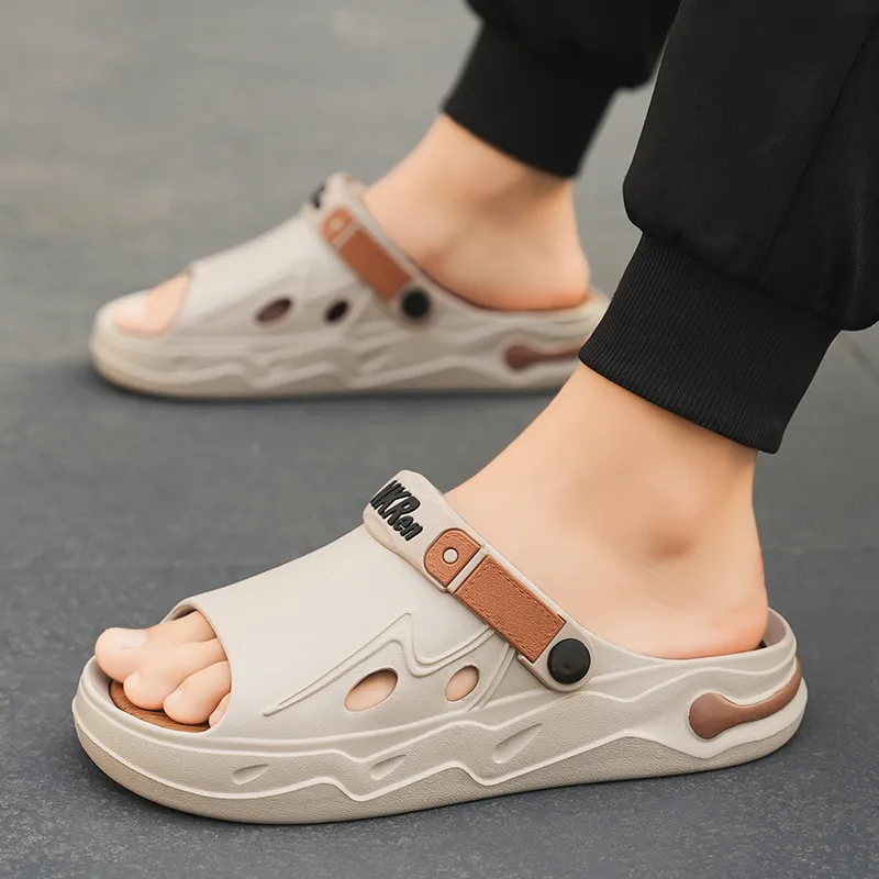 Budding Bear Beach Sandals Men's-13