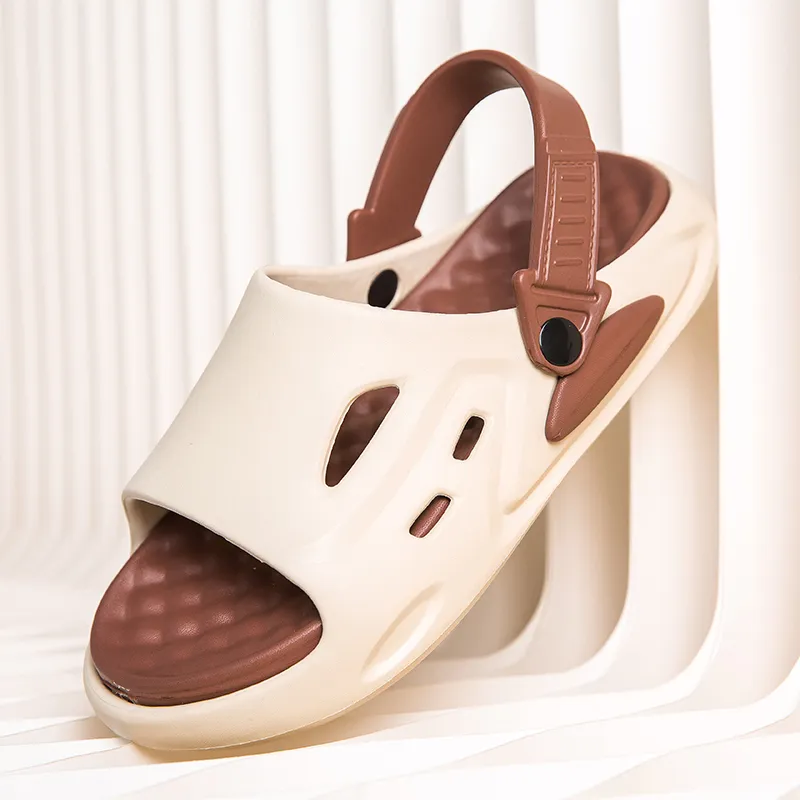 Budding Bear Beach Sandals Men's-7
