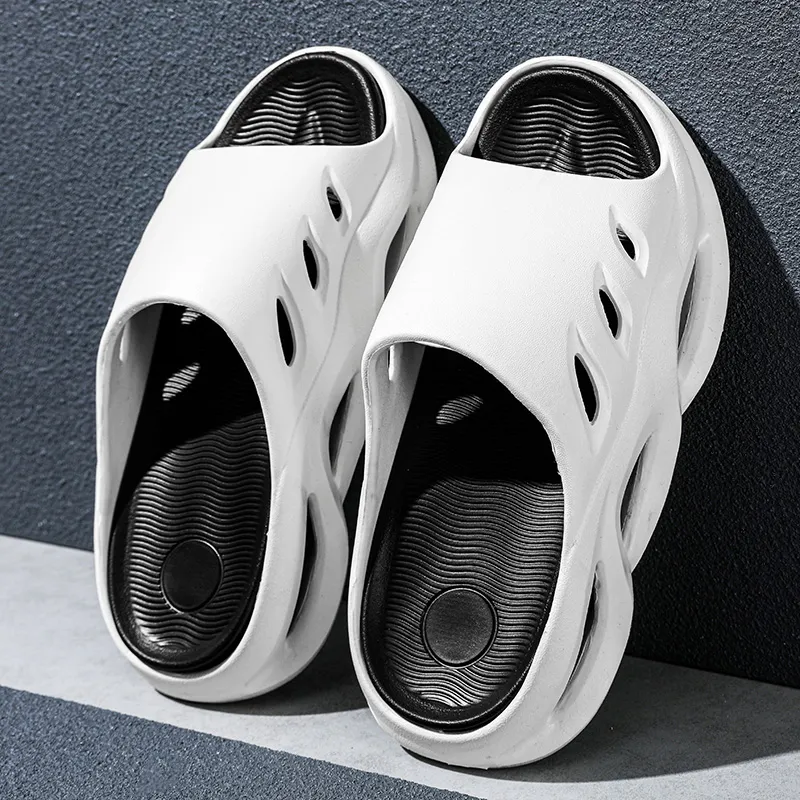 Budding Bear EVA Slip Resistant Odor Resistant Slide Slippers Men's-1