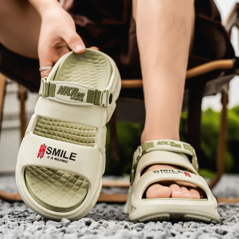 Budding Bear Beach Sandals Men's-13