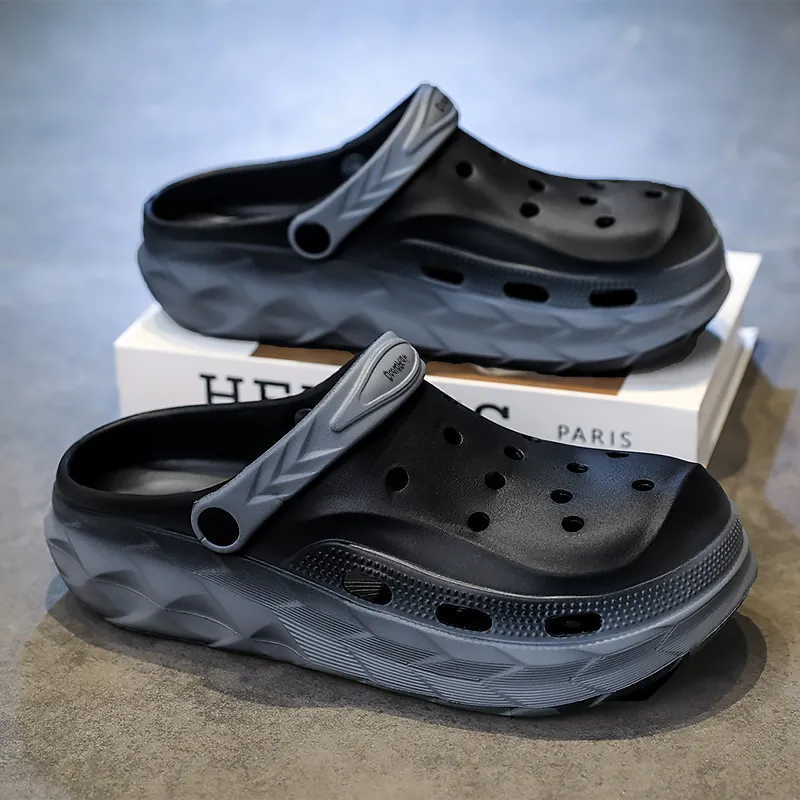 Budding Bear Clogs Men-1