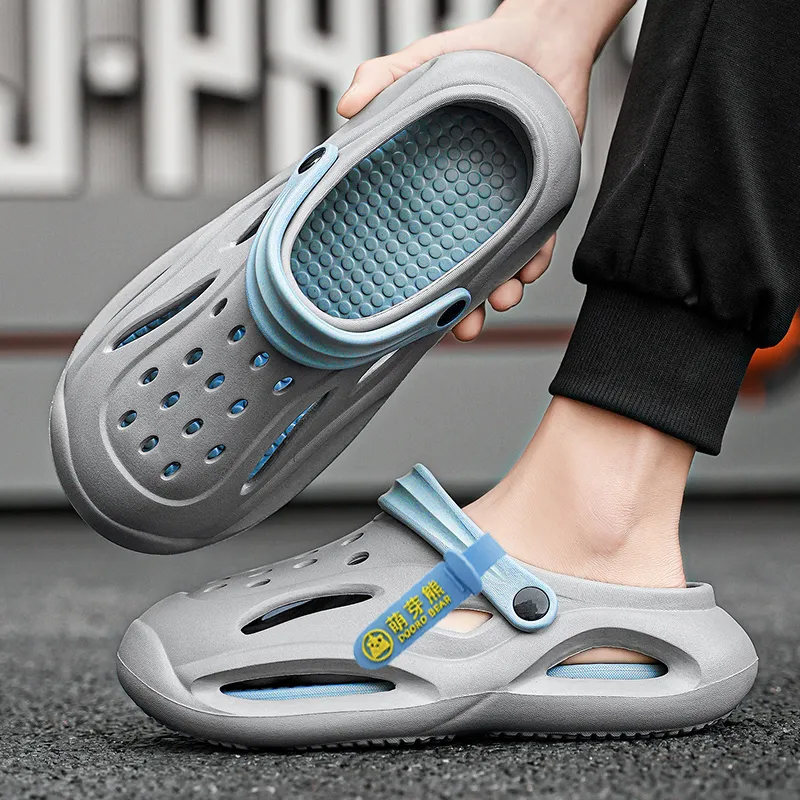 Budding Bear Clogs Men-8