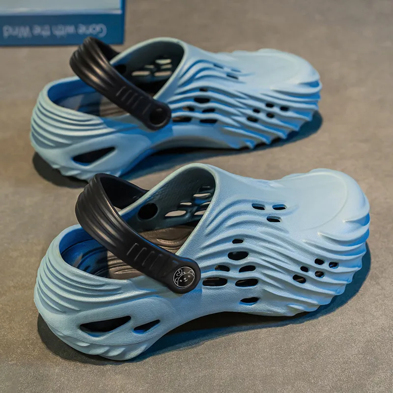 Budding Bear Clogs Men-7