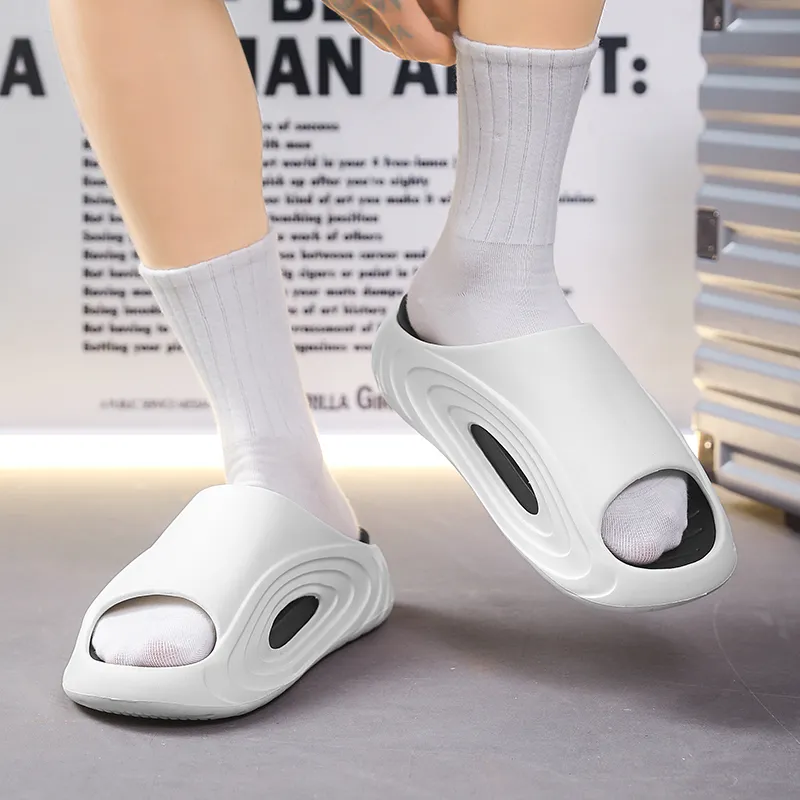 Budding Bear EVA Quiet Slip Resistant Odor Resistant Abrasion Resistant Slide Slippers Men's-9