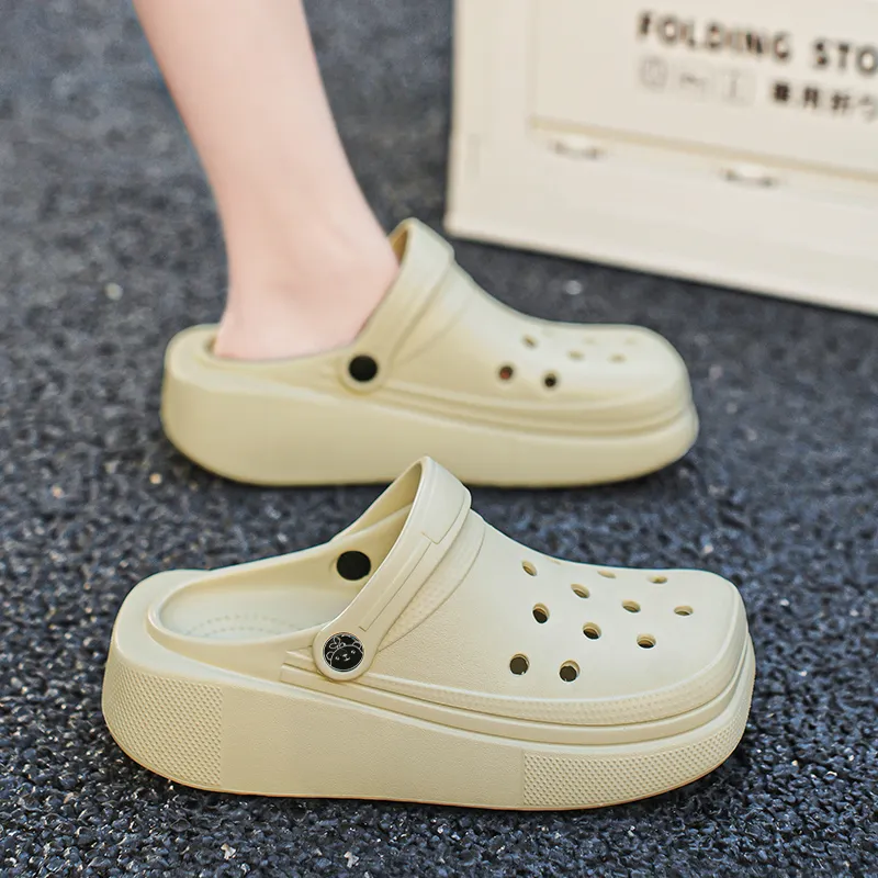 Budding Bear Clogs Unisex-4