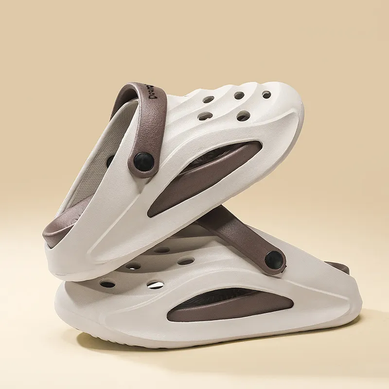 Budding Bear Clogs Men-6