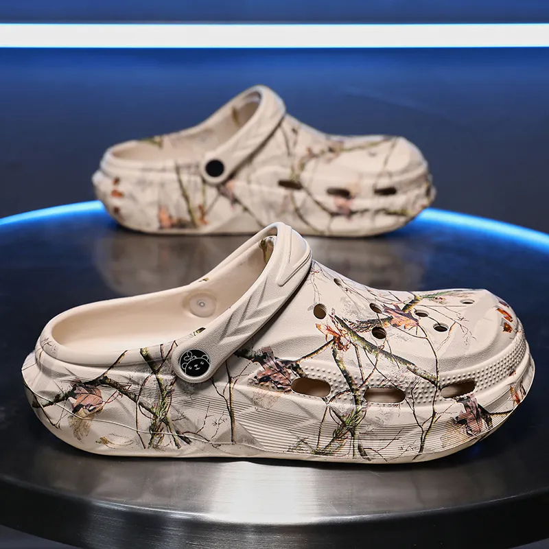 Budding Bear Clogs Men-6