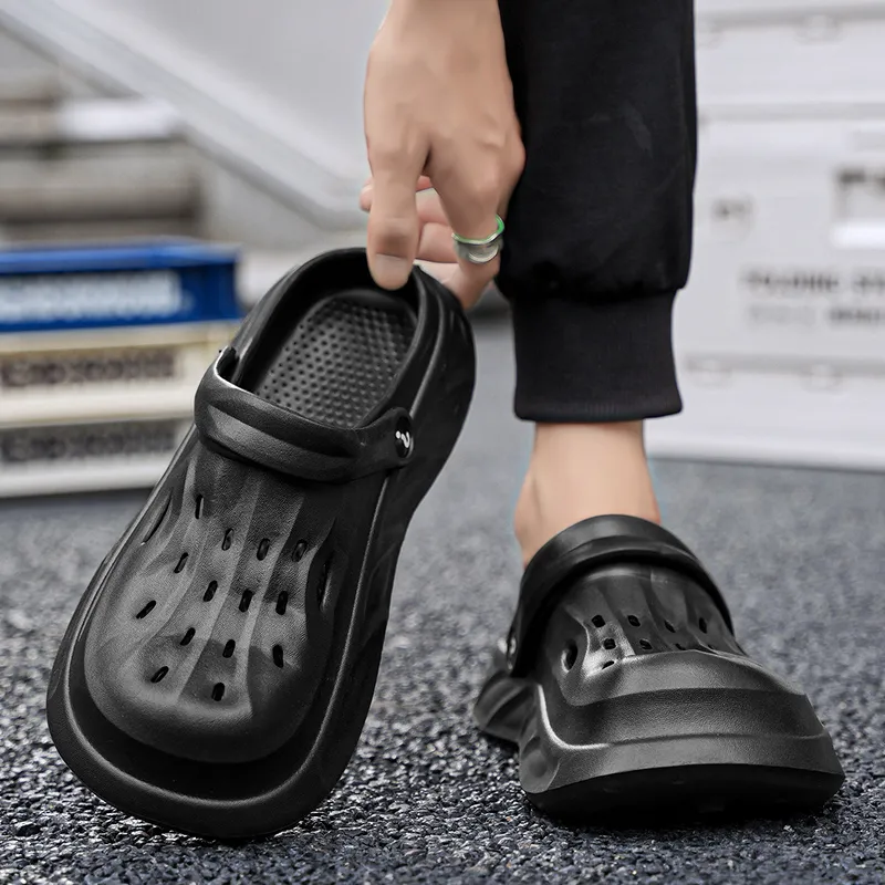 Budding Bear Clogs Men-4