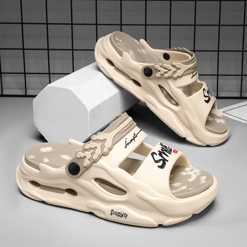 Budding Bear Beach Sandals Unisex-13