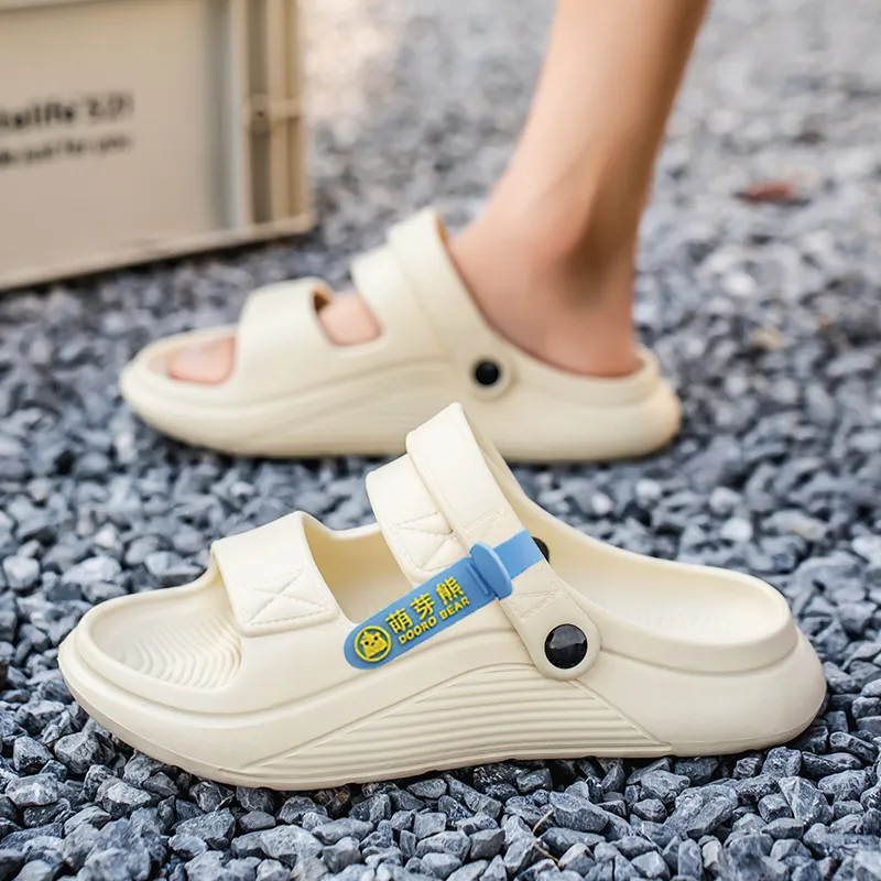 Budding Bear Cut-Out Slip-Resistant Odor-Resistant Slide Slippers Unisex-23