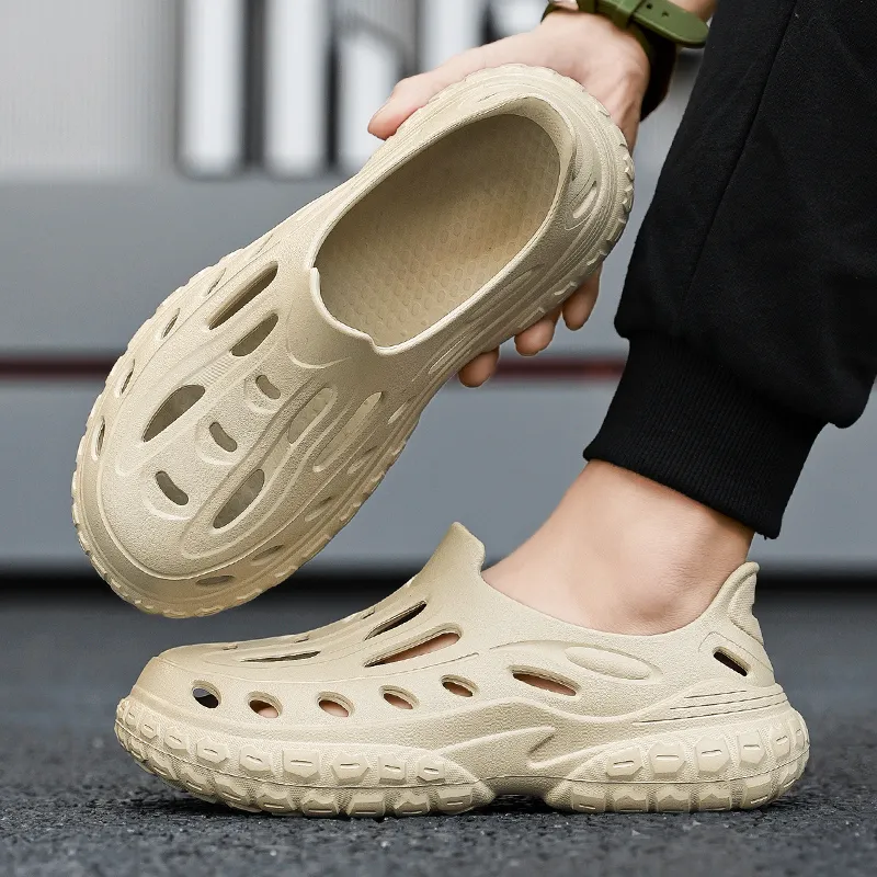 Budding Bear Clogs Men-14