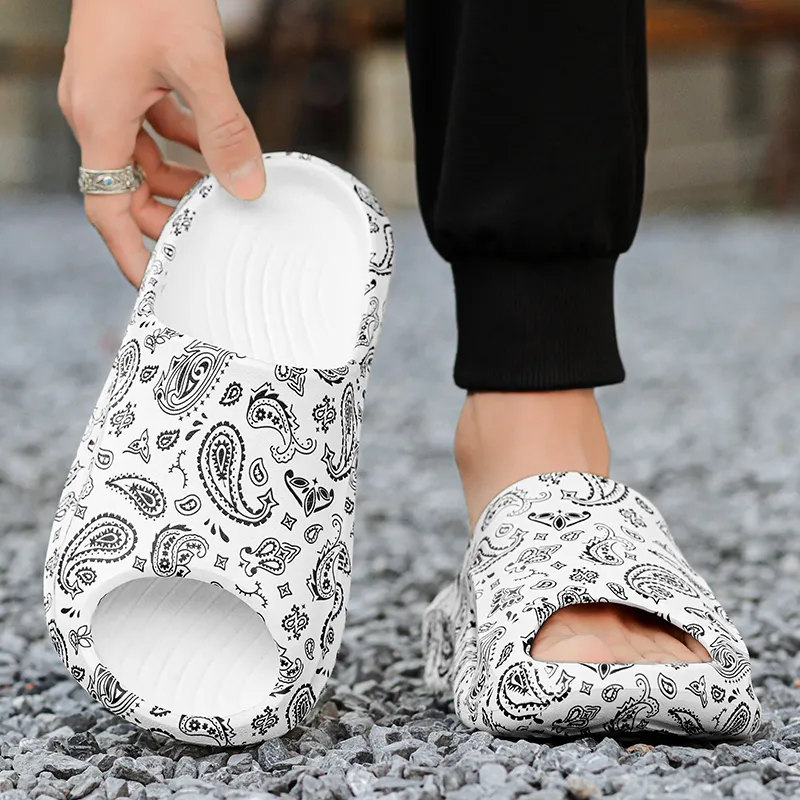 Budding Bear EVA Quiet Slip Resistant Odor Resistant Abrasion Resistant Slide Slippers Men's-8