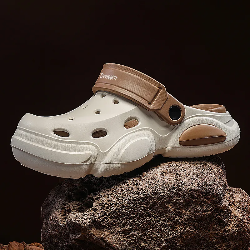 Budding Bear Clogs Men-1