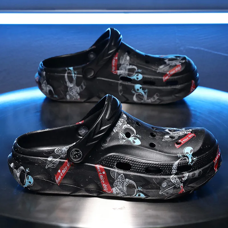 Budding Bear Clogs Men-1