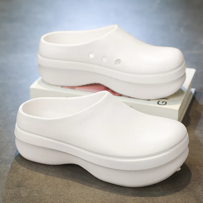 Budding Bear EVA Quiet Odor Resistant Abrasion Resistant Slip Resistant Closed Toe Slippers Unisex-1