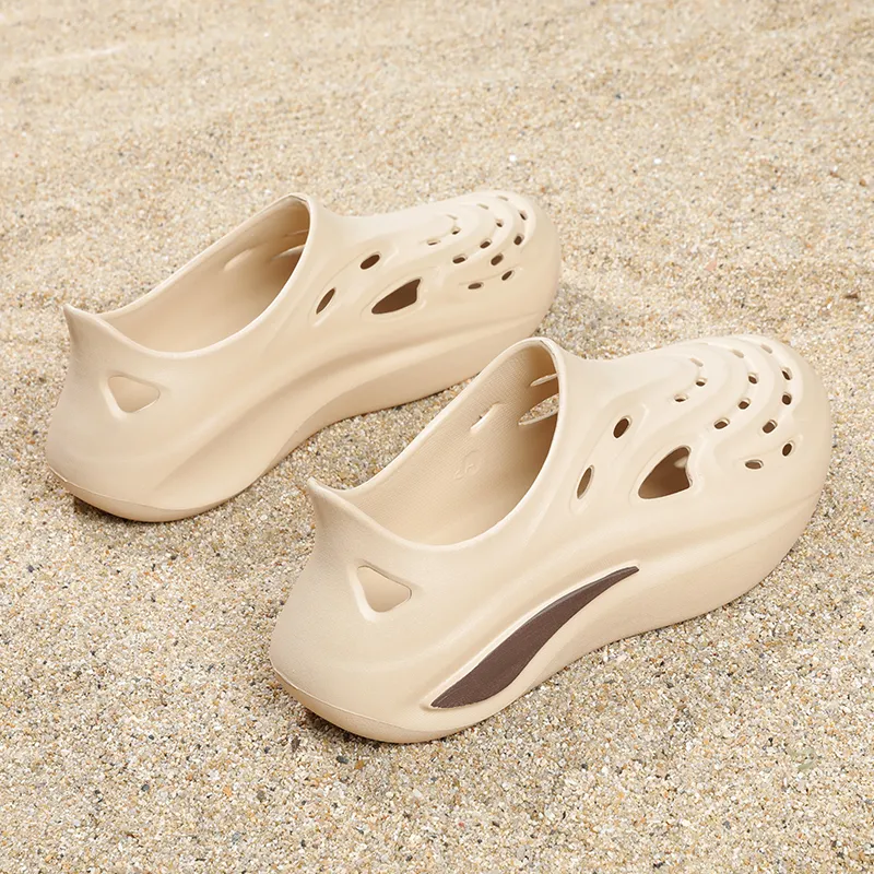 Budding Bear Clogs Men-6