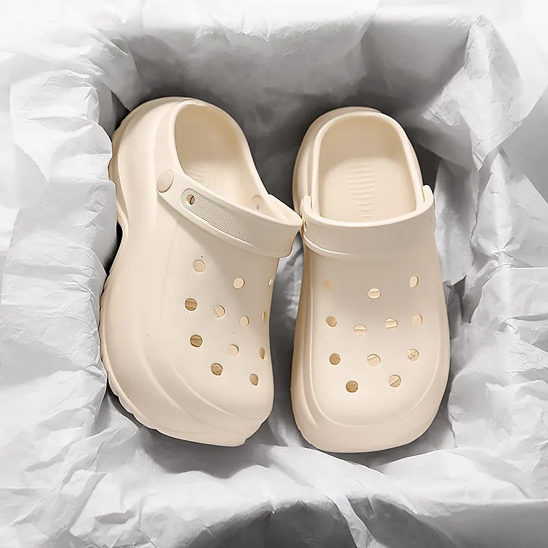 Budding Bear Clogs Women's-12