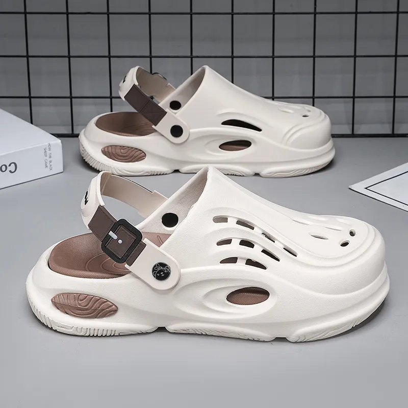 Budding Bear Clogs Men-11