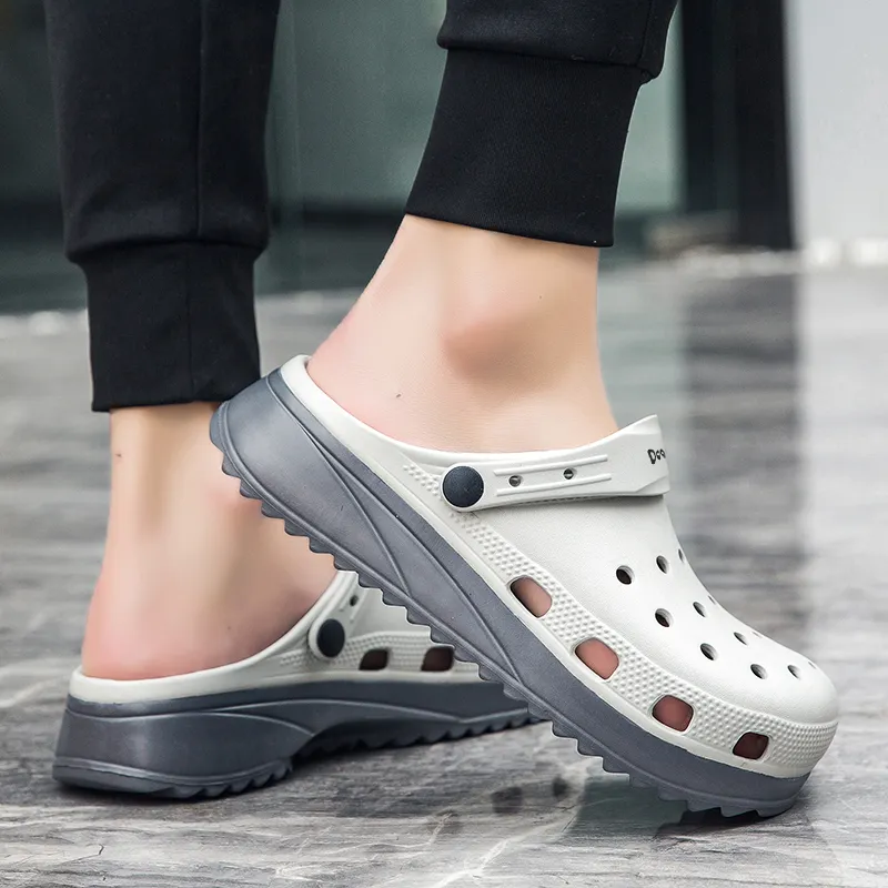 Budding Bear Clogs Men-9