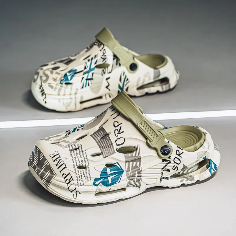 Budding Bear Clogs Men-1