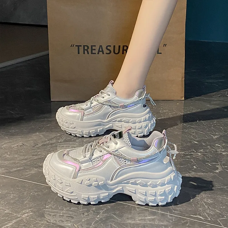 Budding Bear Anti-Slip Wear-Resistant Breathable Height Increasing Low-Top Chunky Sneakers Women's Box-17