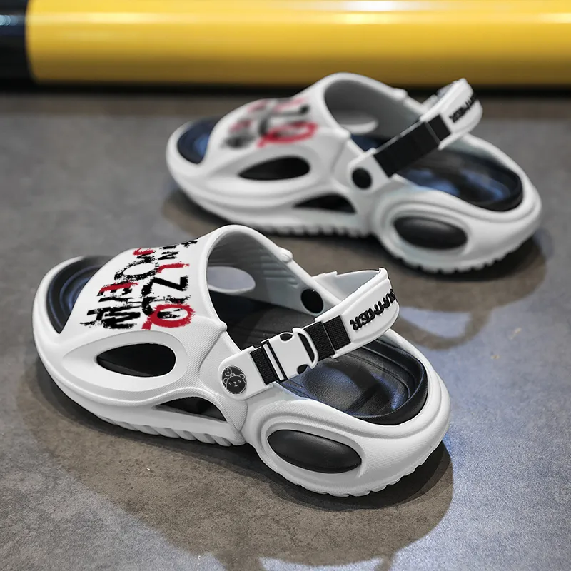 Budding Bear Beach Sandals Unisex-1