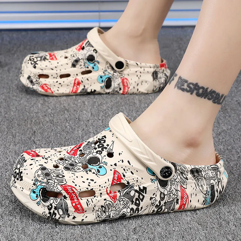 Budding Bear Clogs Men-13
