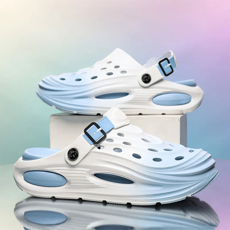 Budding Bear Clogs Men-1
