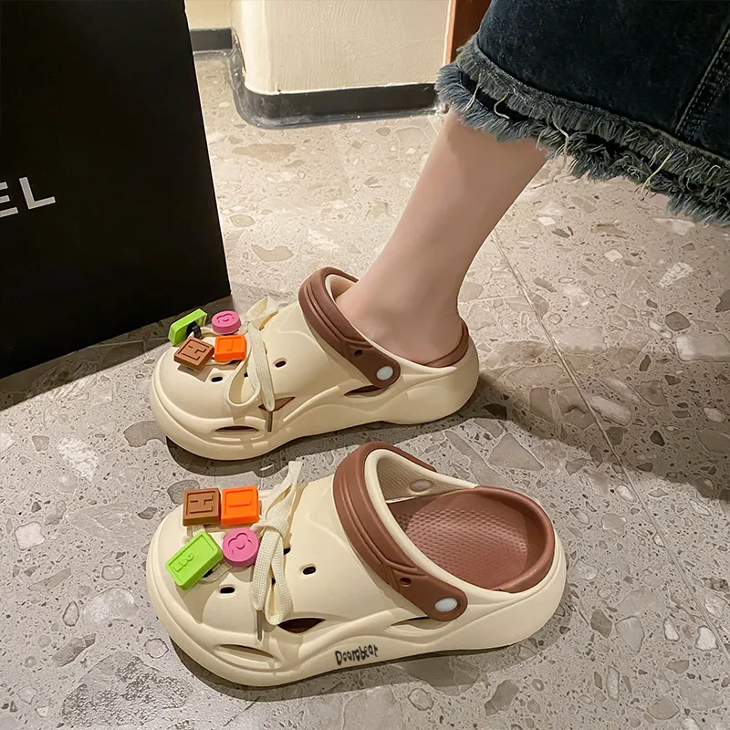 Budding Bear Clogs Women's-3