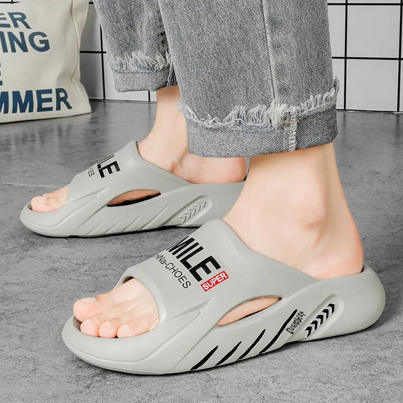 Budding Bear Slide Slippers Men's-9