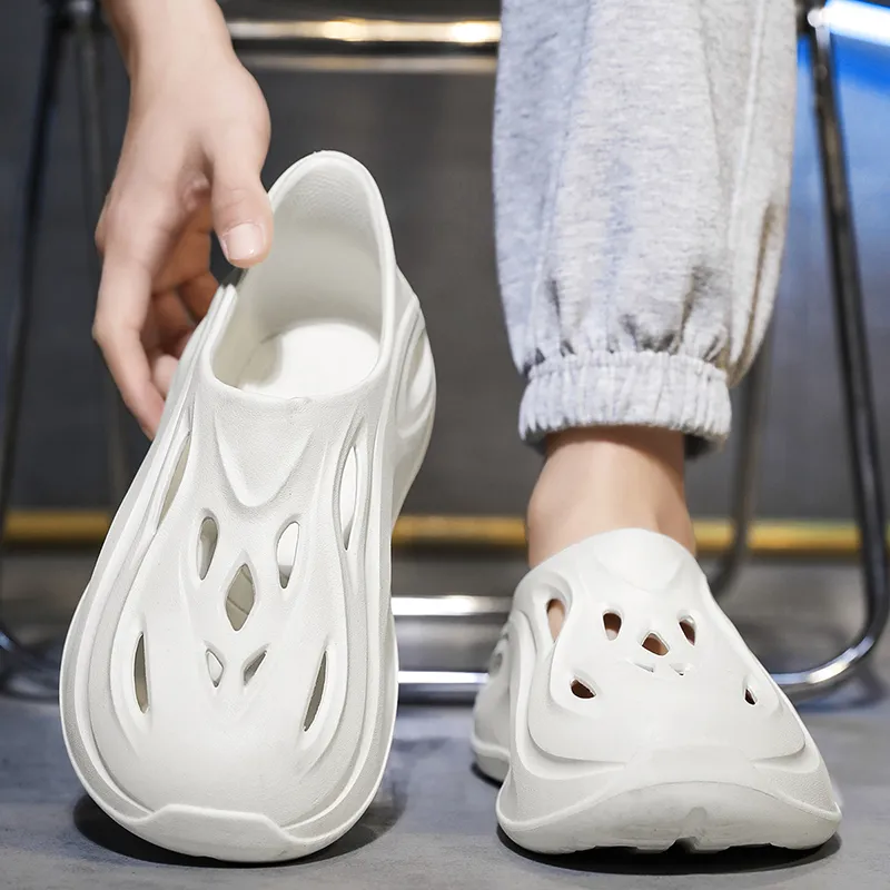 Budding Bear Clogs Men-3