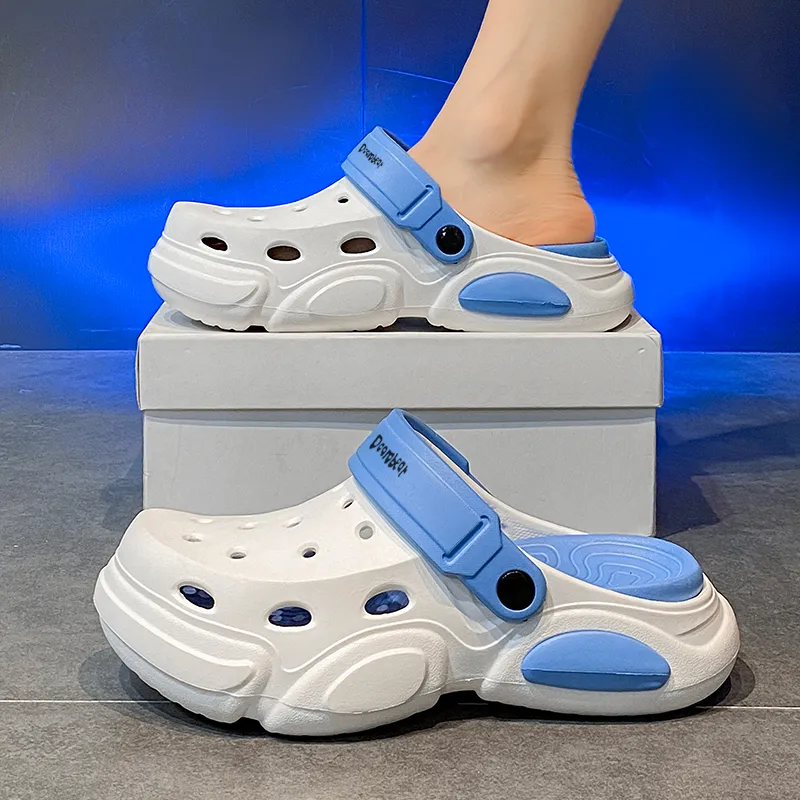 Budding Bear Clogs Men-19