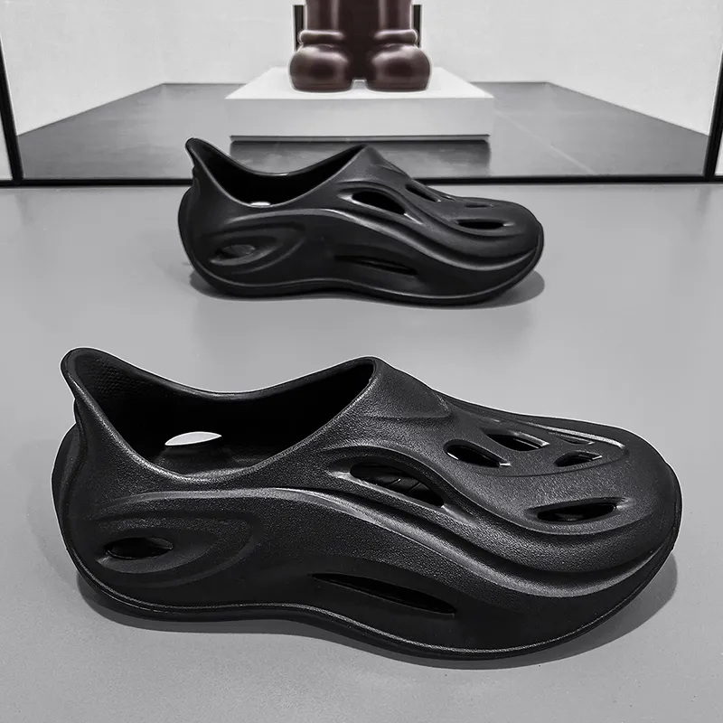 Budding Bear Clogs Men-9