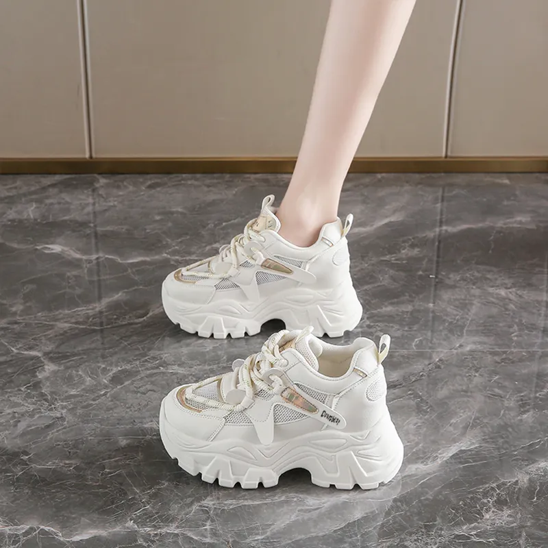 Budding Bear Abrasion Resistant Breathable Slip Resistant Low Top Chunky Sneakers Women's-18