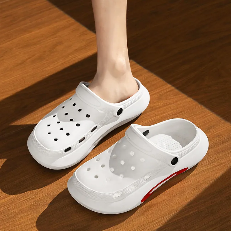 Budding Bear Clogs Men-14