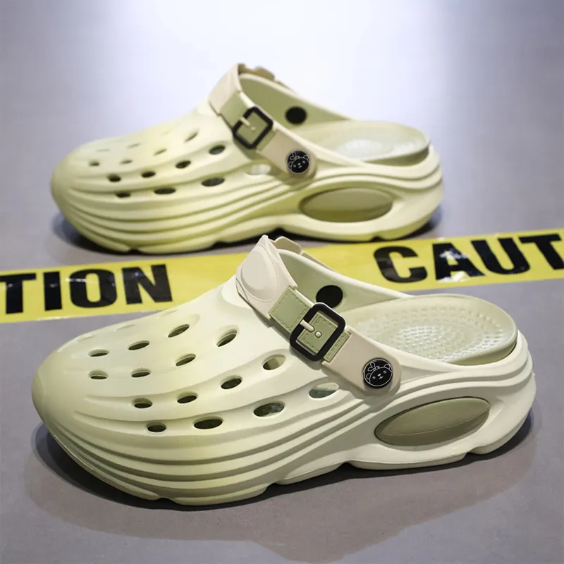 Budding Bear Clogs Men-7