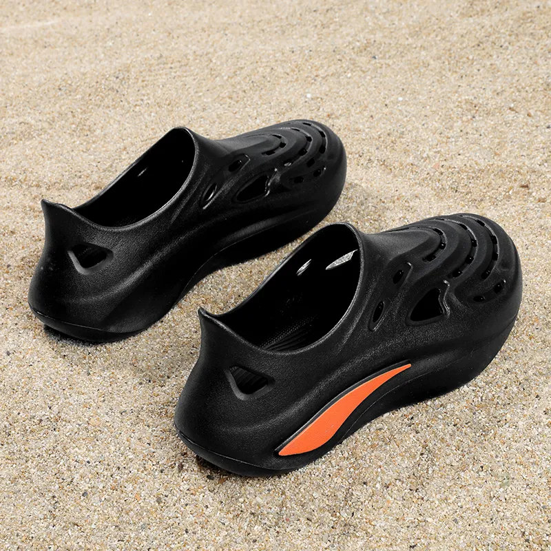 Budding Bear Clogs Men-1