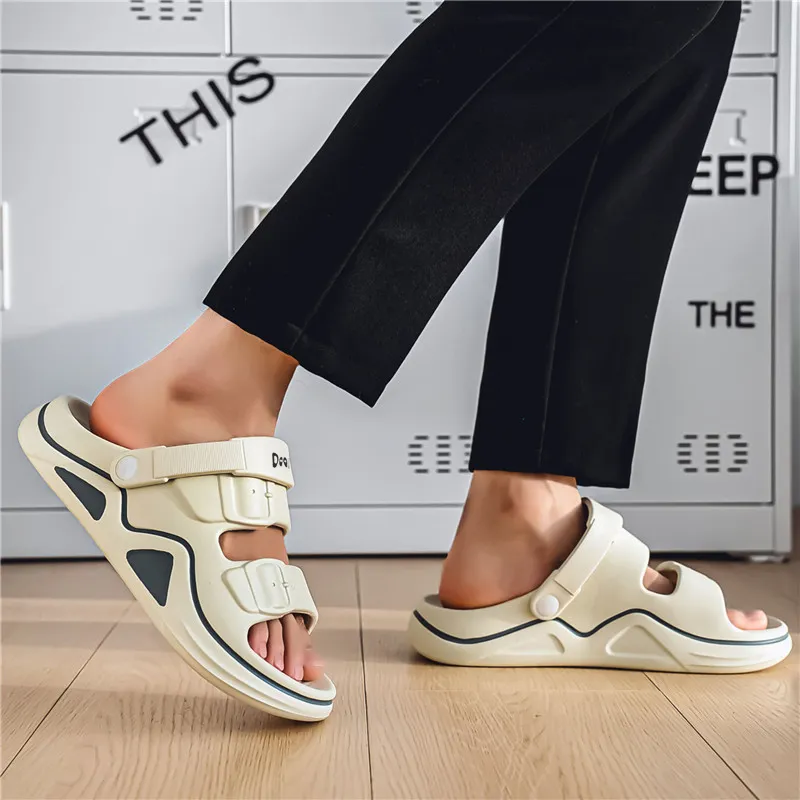 Budding Bear Beach Sandals Men's-13