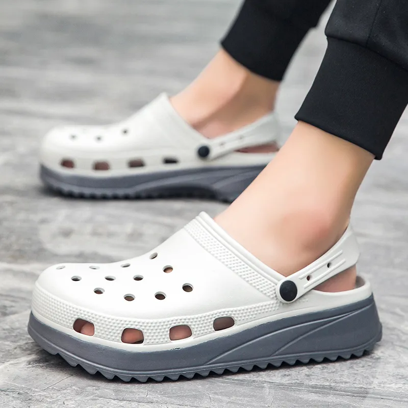 Budding Bear Clogs Men-8