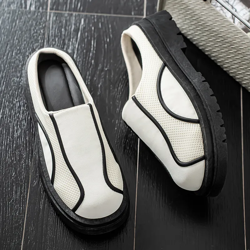 Budding Bear Closed Toe Slippers Men's-6