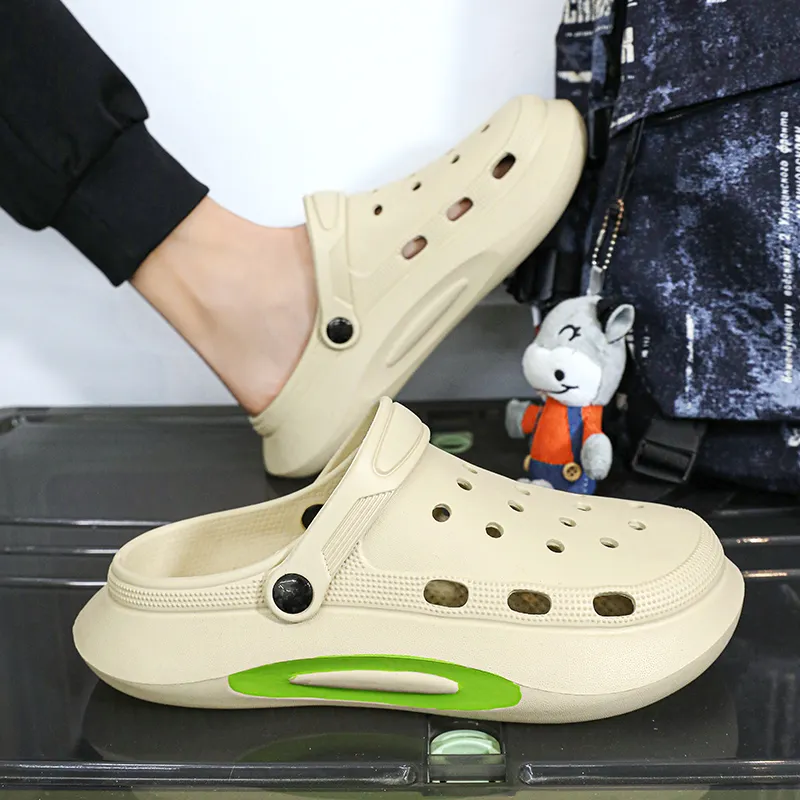 Budding Bear Clogs Men-8