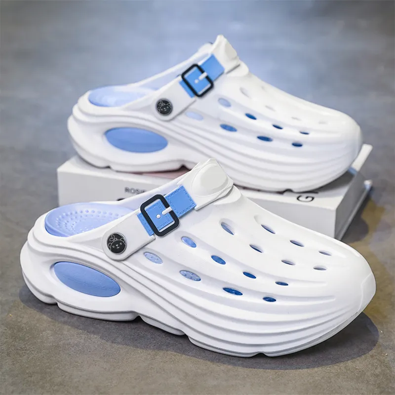 Budding Bear Clogs Men-11