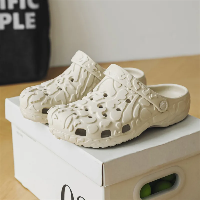 Budding Bear Clogs Men-6