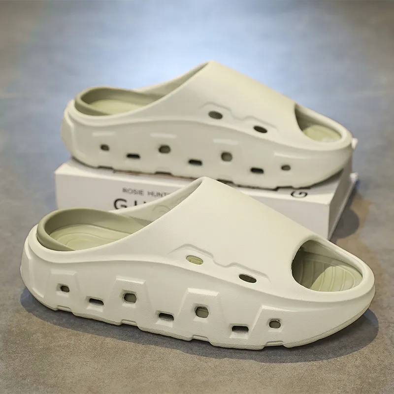 Budding Bear EVA Quiet Slip Resistant Odor Resistant Abrasion Resistant Slide Slippers Unisex-9