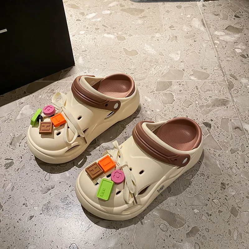 Budding Bear Clogs Women's-1